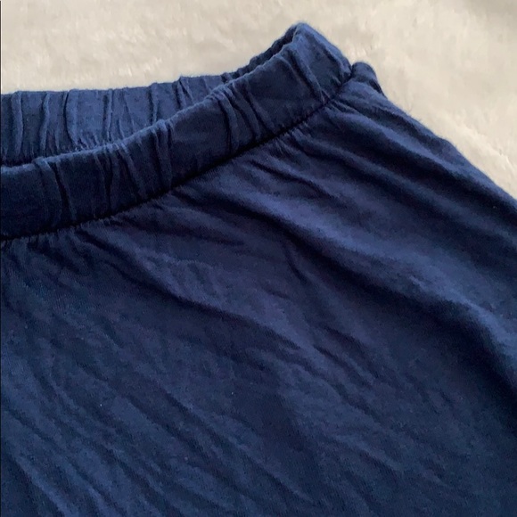 3/$25 🛍 H&M Navy Blue Pajama Shorts - Picture 6 of 8